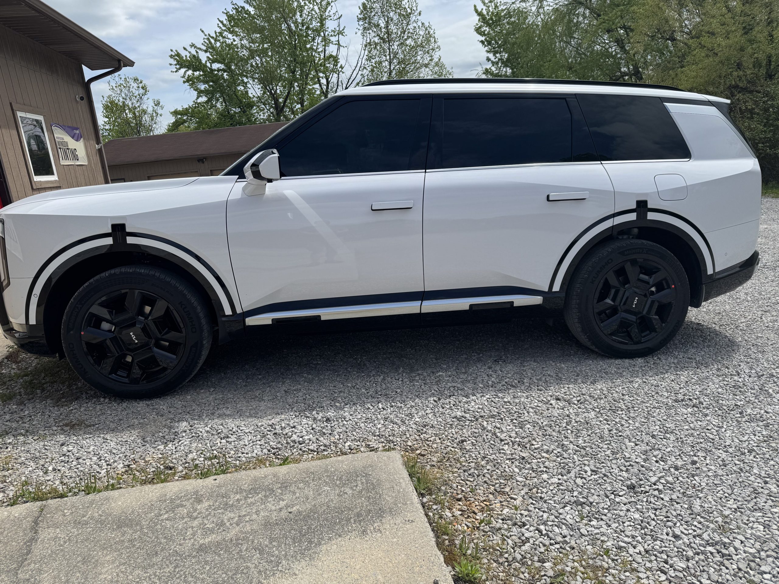 Auto window tint